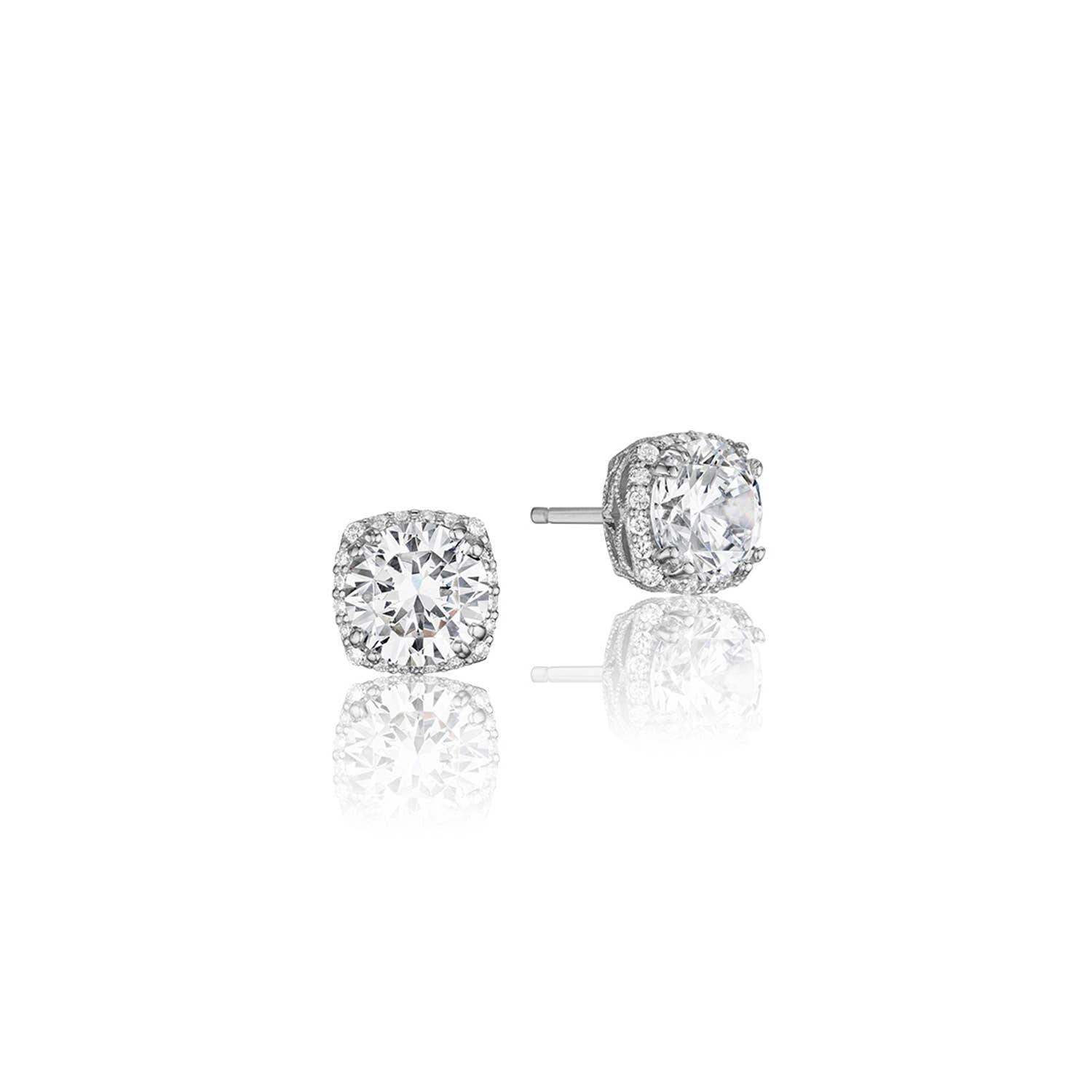Dantela Bloom Diamond Stud Earrings